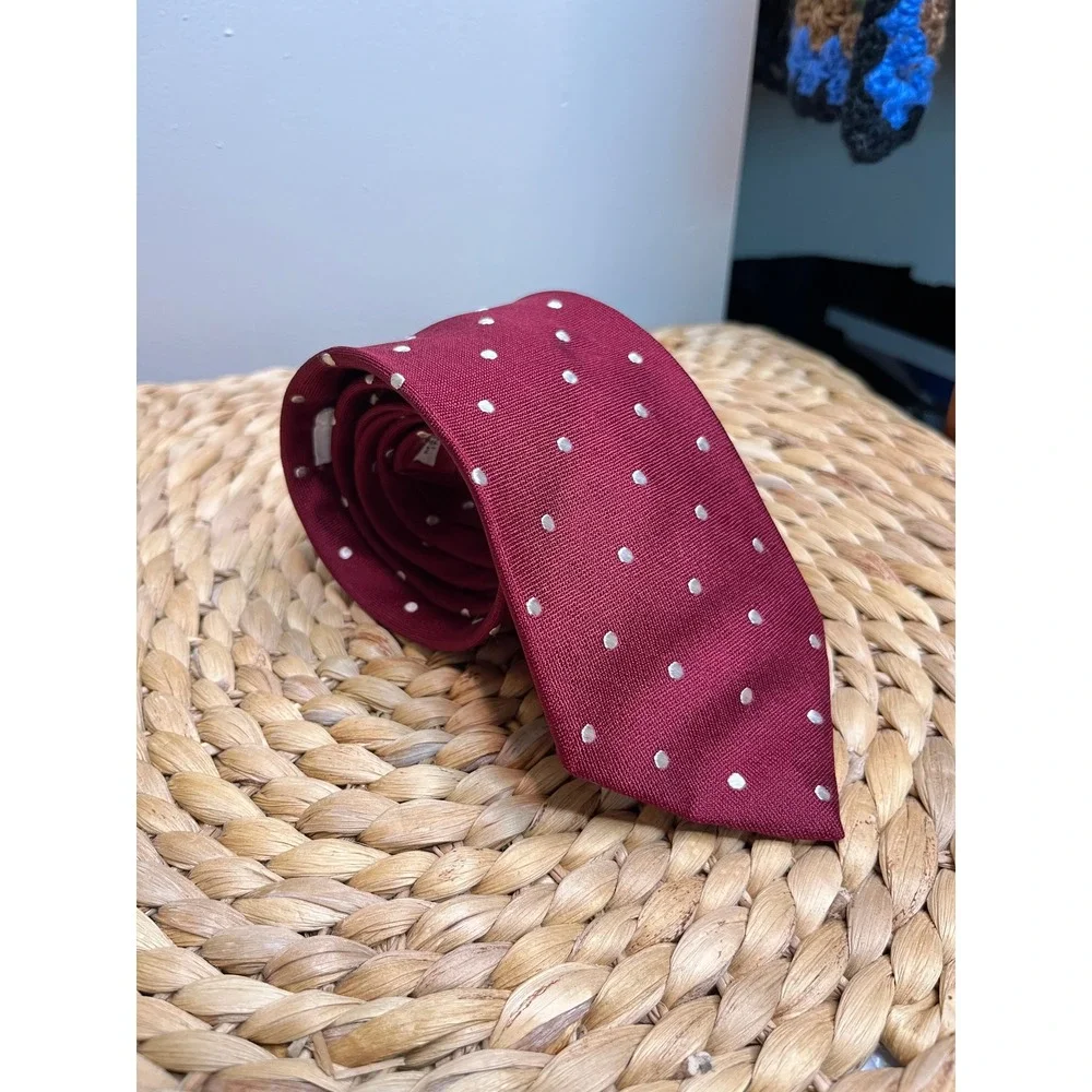 Hardy Amies Burgundy Red Polka Dot Corporate Office Old Money Academic Silk Tie